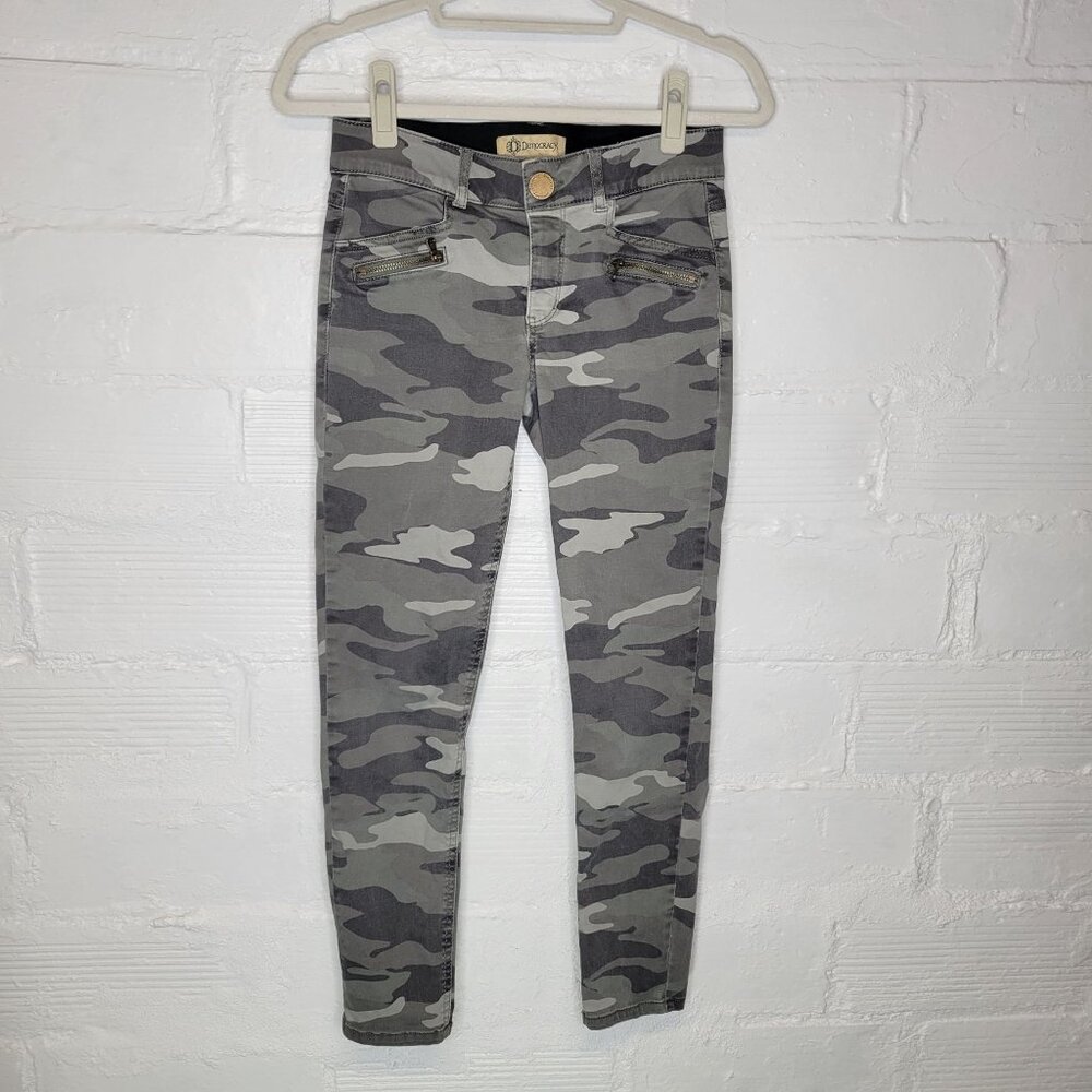 Democracy Ab Technology Women's Size 2 Jeans Gray Camo